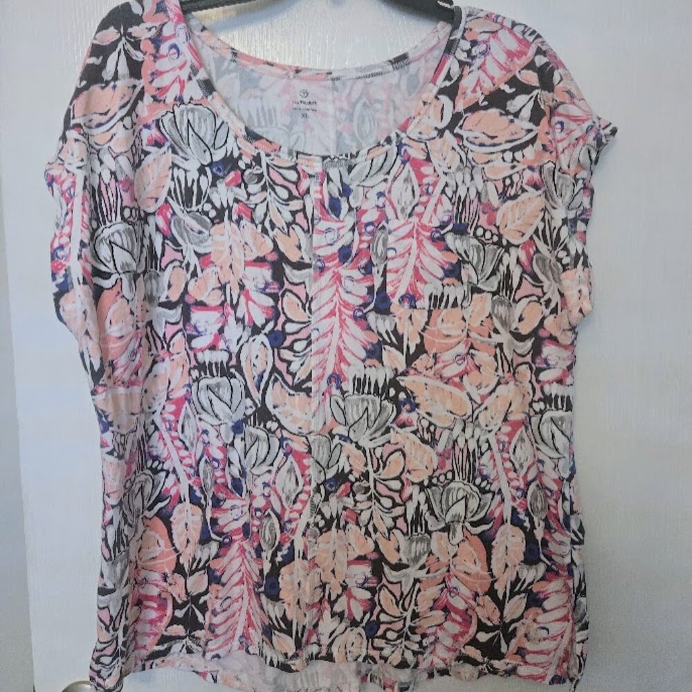 T by Talbots gray and pink floral S/S‎ top Size XL